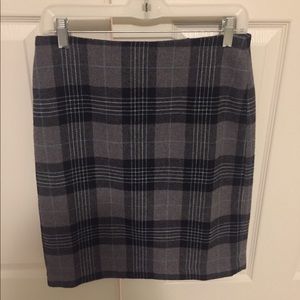 Talbots Wool Blend Skirt, Grey Plaid, Sz 6 Petite